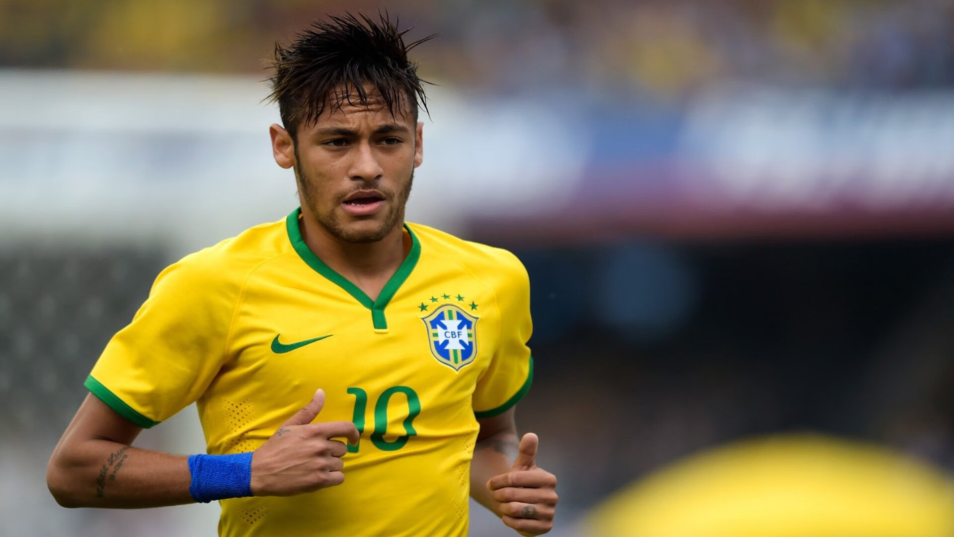 即将对阵巴黎,拜仁官方预热:明日将摊牌见分晓,拜仁和巴黎预测